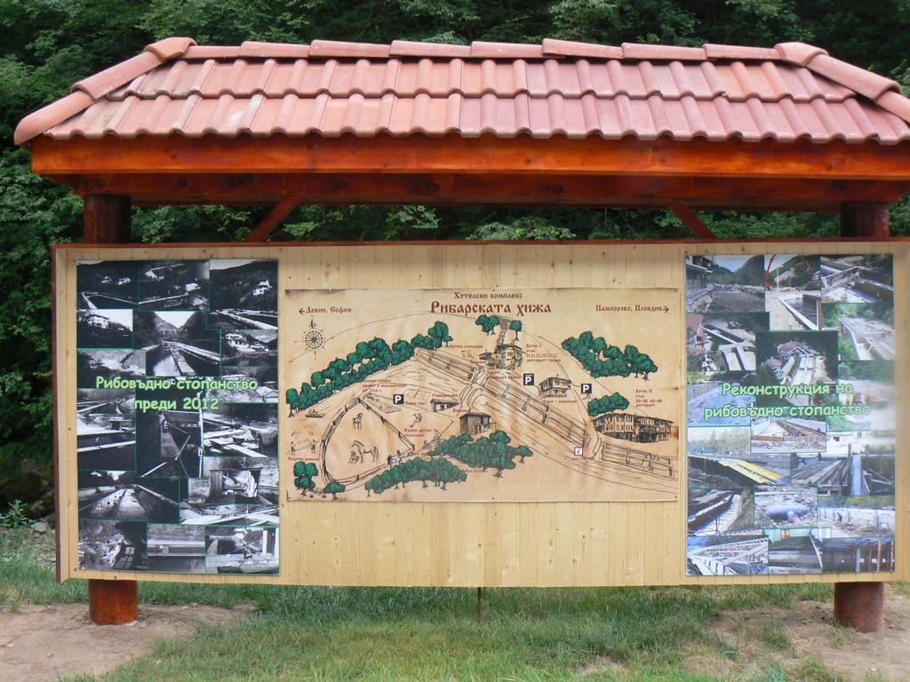 Fisherman's Hut Family